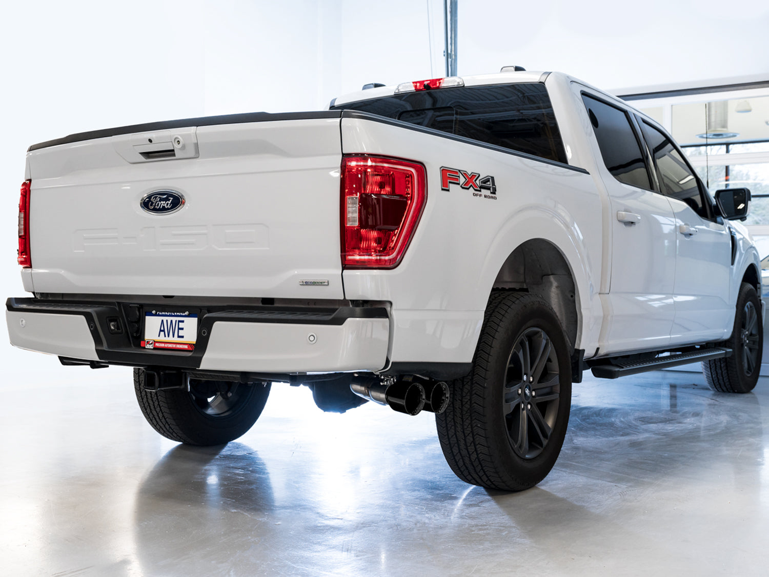 AWE 0FG Dual Side Exit Exhaust for '21+ Ford F-150 - 4.5" Diamond Black Tips