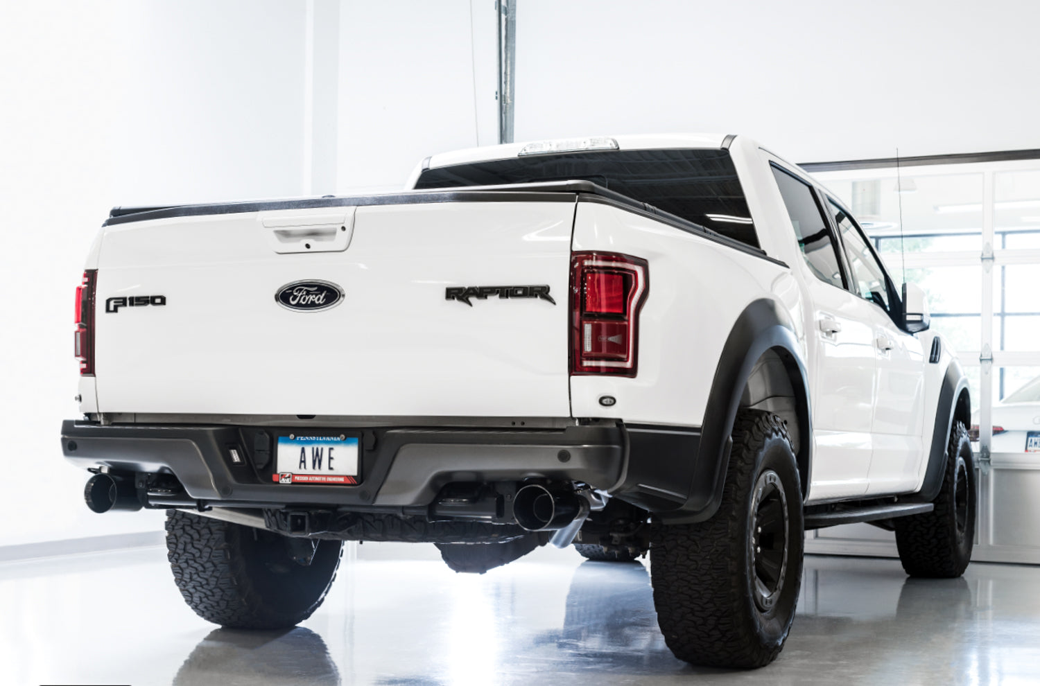 AWE 0FG Exhaust for Gen 2 Ford Raptor (Resonated Performance Cat-back) - Diamond Black 5" Tips