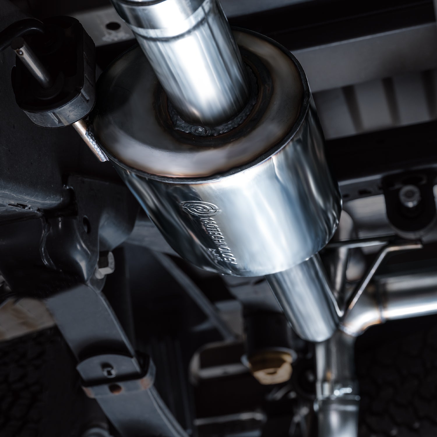 AWE 0FG Non-Resonated Catback for '21+ Ford F-150 Tremor (With Bumper Cutouts) - Diamond Black Tips