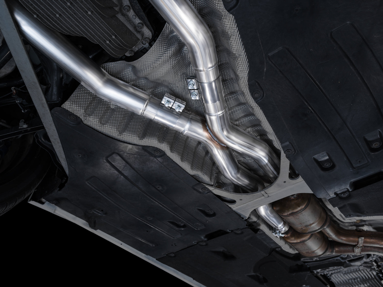 AWE Non-Resonated Performance Mid Pipes for BMW F97 X3 M / F98 X4 M