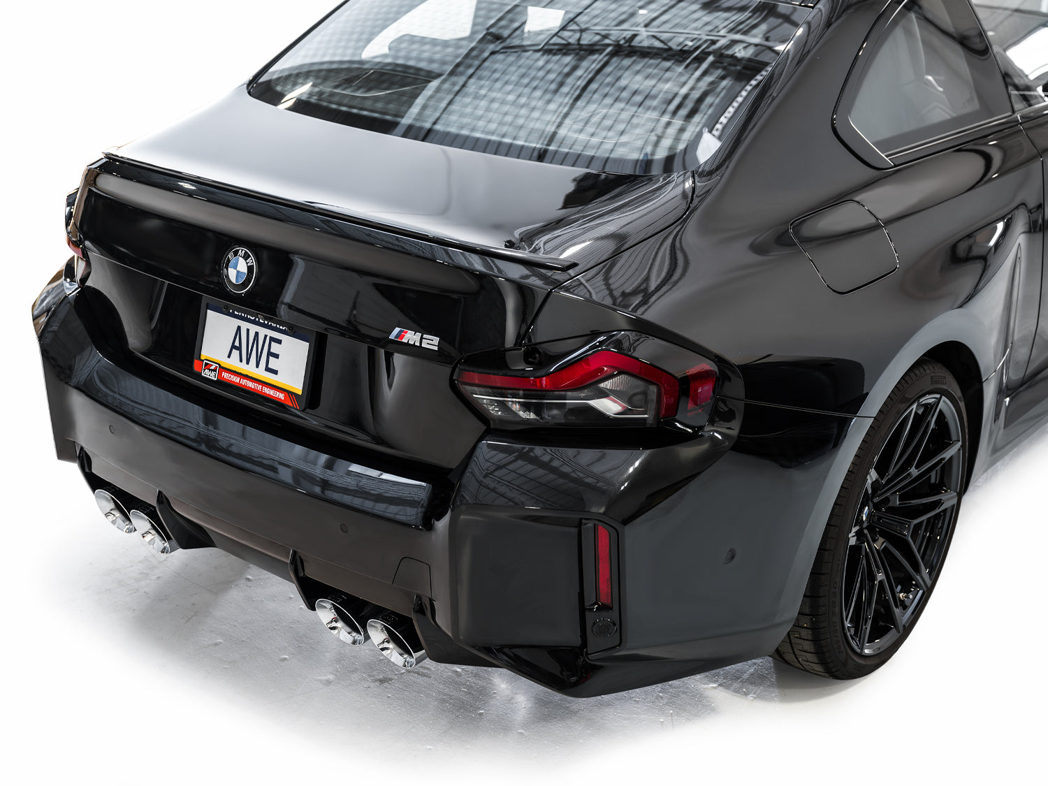 AWE SwitchPath™ Exhaust for BMW G87 M2 - Chrome Silver Tips