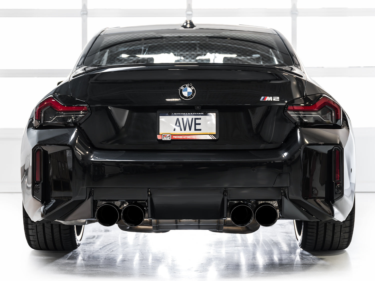 AWE SwitchPath™ Exhaust for BMW G87 M2 - Diamond Black Tips