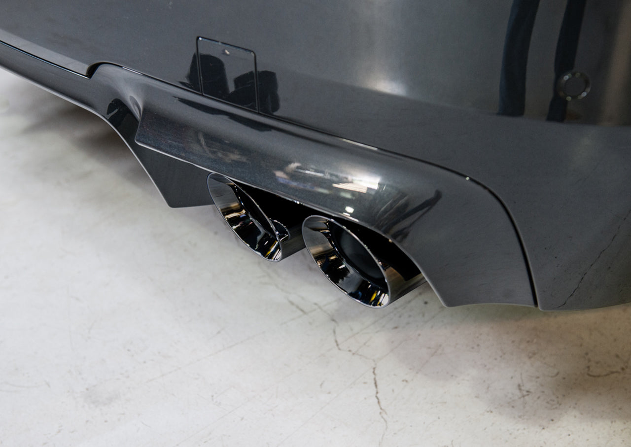 AWE Touring Edition Axle Back Exhaust for BMW F10 M5, Diamond Black Tips