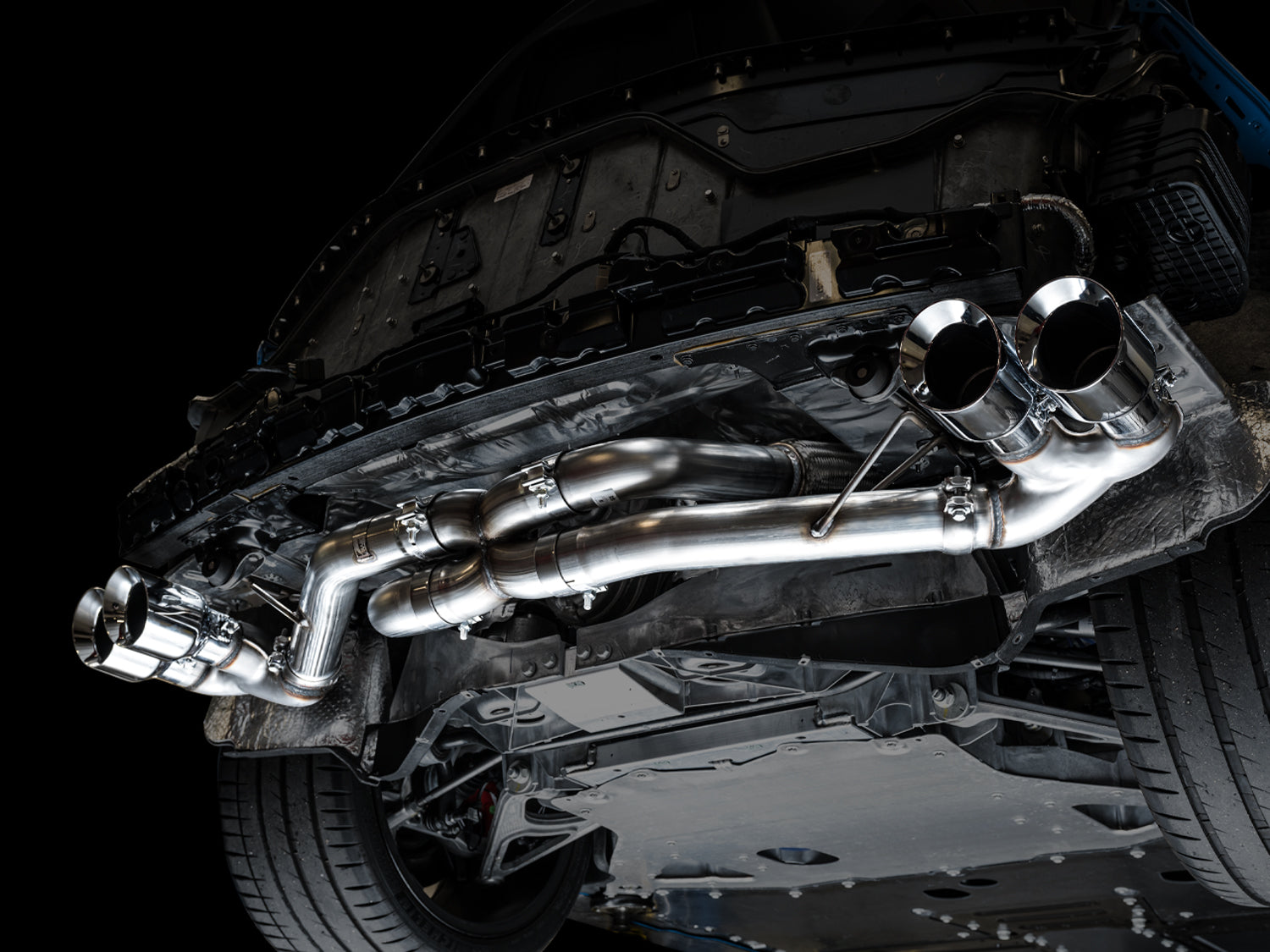 AWE Track Edition Exhaust for C8 Corvette -- Chrome Silver Tips