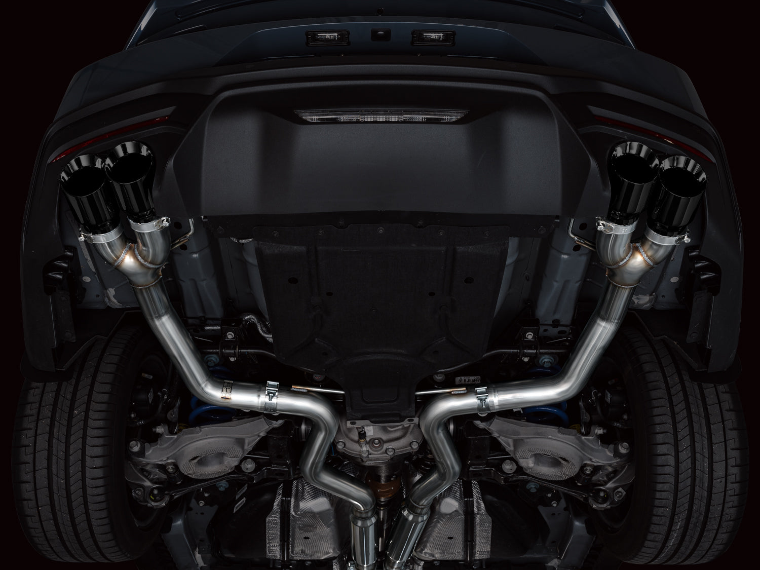 AWE Track Edition Exhaust for S650 Ford Mustang GT Fastback - Quad Diamond Black Tips
