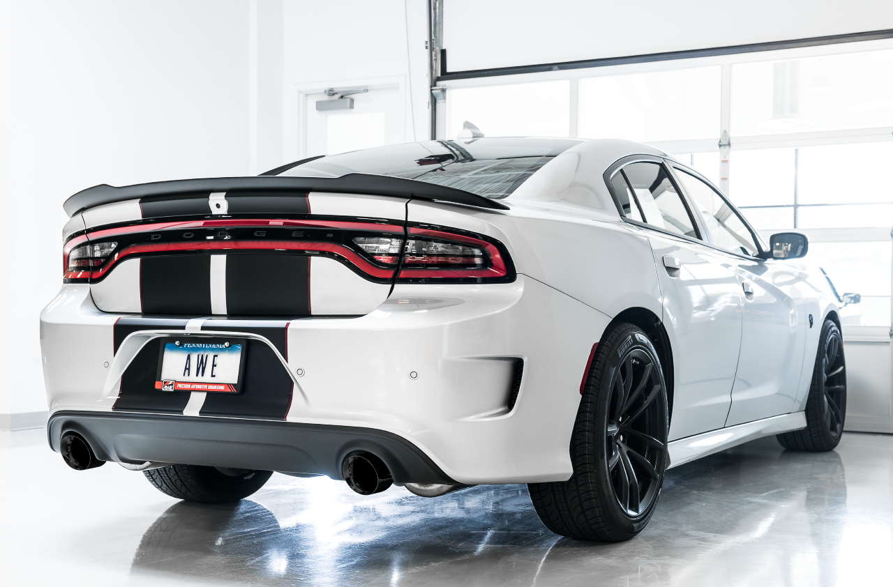 AWE Touring Edition Exhaust for 15+ Charger 6.4 / 6.2 SC - Diamond Black Tips