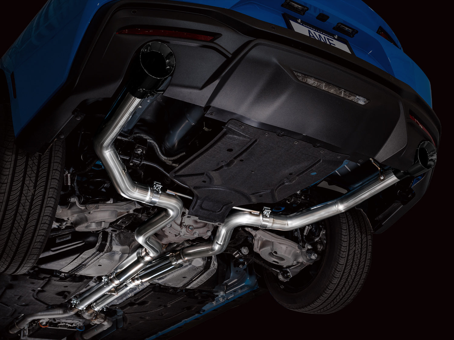 AWE Track Edition Exhaust for S650 Ford Mustang GT Fastback - Dual Diamond Black Tips
