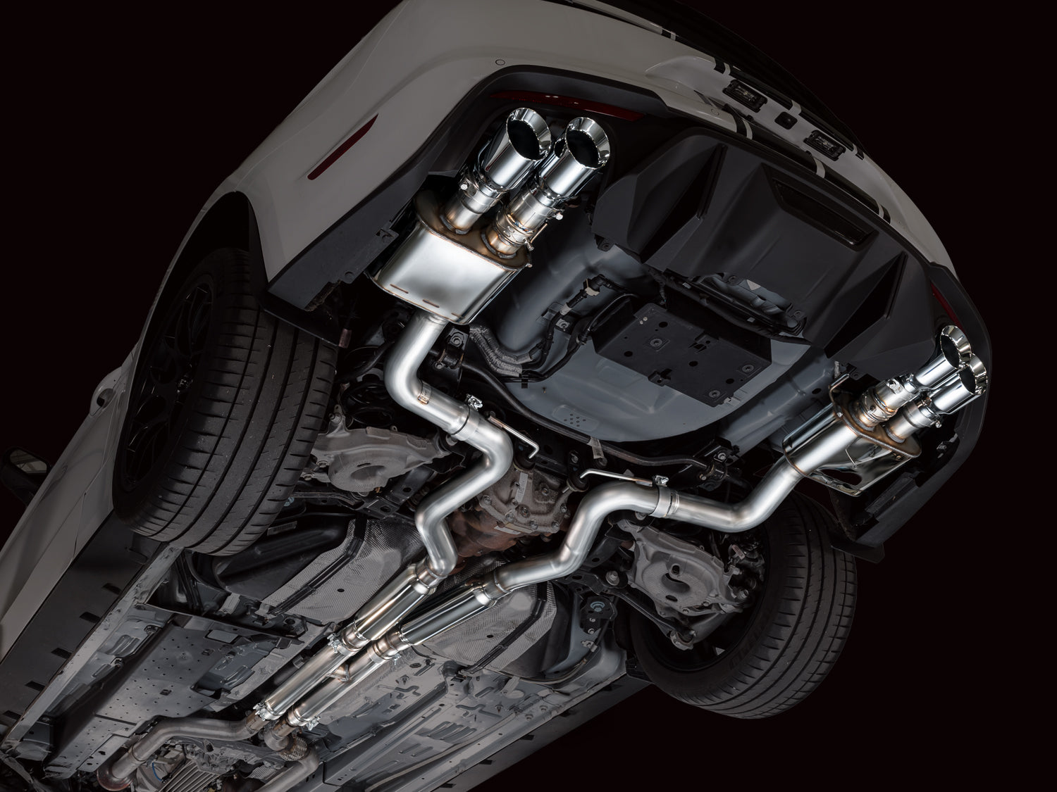AWE SwitchPath™ Cat-back Exhaust for '18-'23 S550 Mustang GT - Quad Chrome Silver Tips