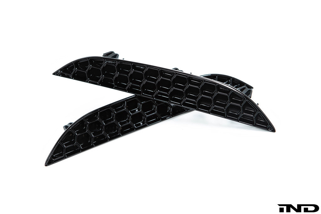 Acexxon F90 M5 Rear Reflector Insert Set - Honeycomb