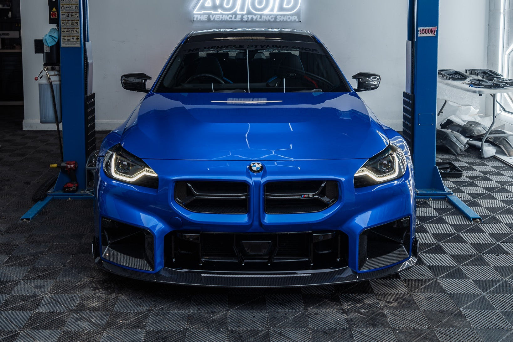 TREVORA G87 M2 Pre-Preg Carbon Fiber CSL Front Grilles