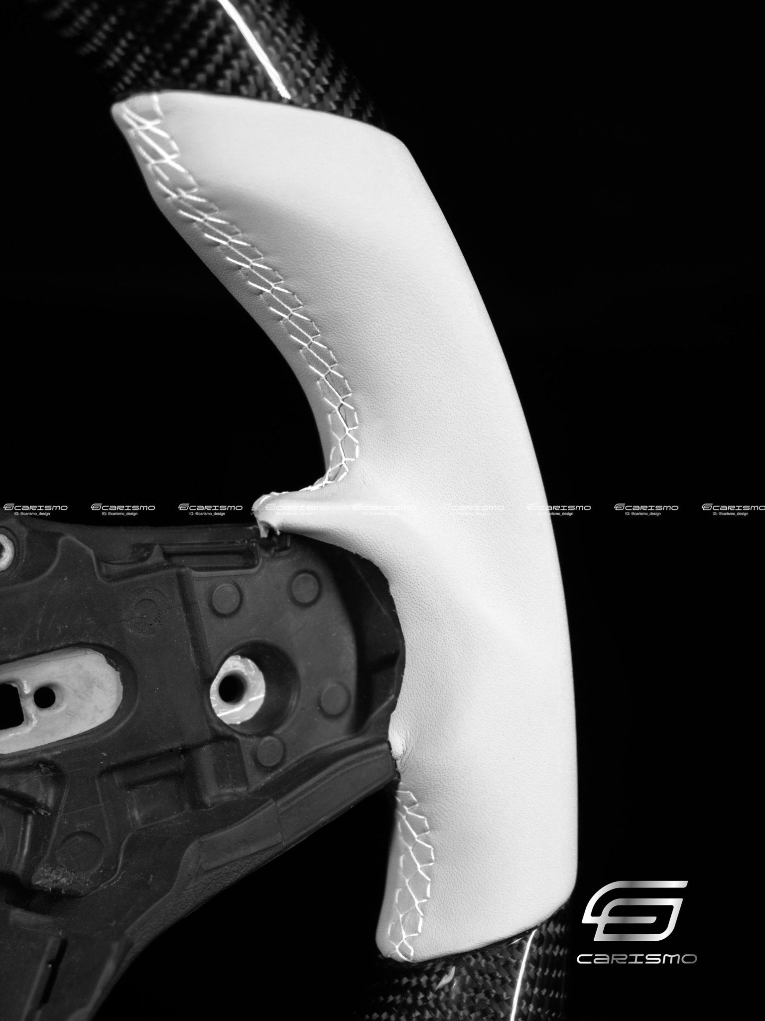 Carismo Steering Wheel For BMW G-Series (M Performance Wheels) - Signature - Gloss Carbon - White Smooth Leather