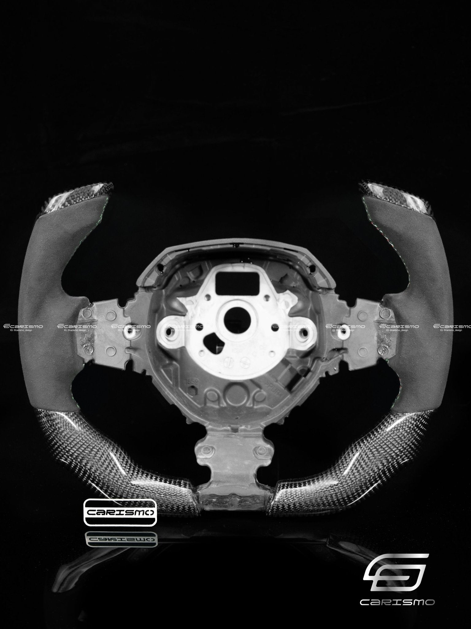Carismo Steering Wheel For Lamborghini Aventador - F1 Competition - Gloss Carbon - Alcantara