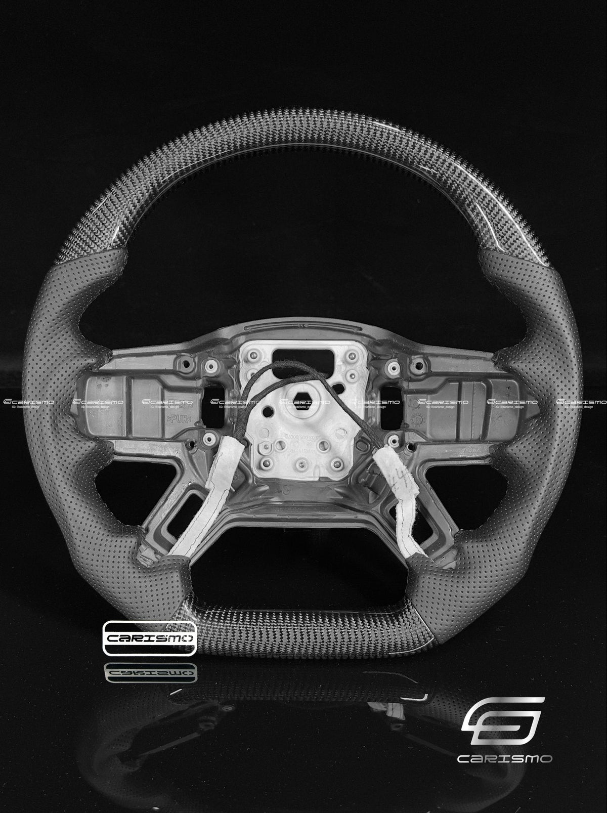 Carismo Steering Wheel For Land Rover Defender (L663) - Sport - Gloss Carbon - Perforated Leather (Heated)