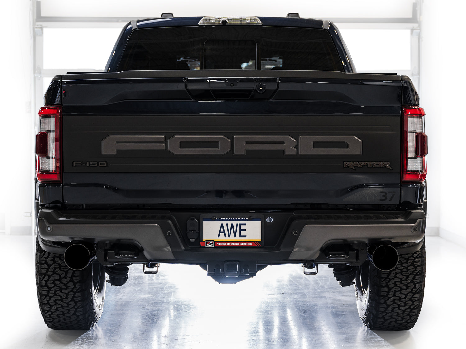 AWE SwitchPath™ Exhaust for Gen 3 Raptor - Diamond Black Tip