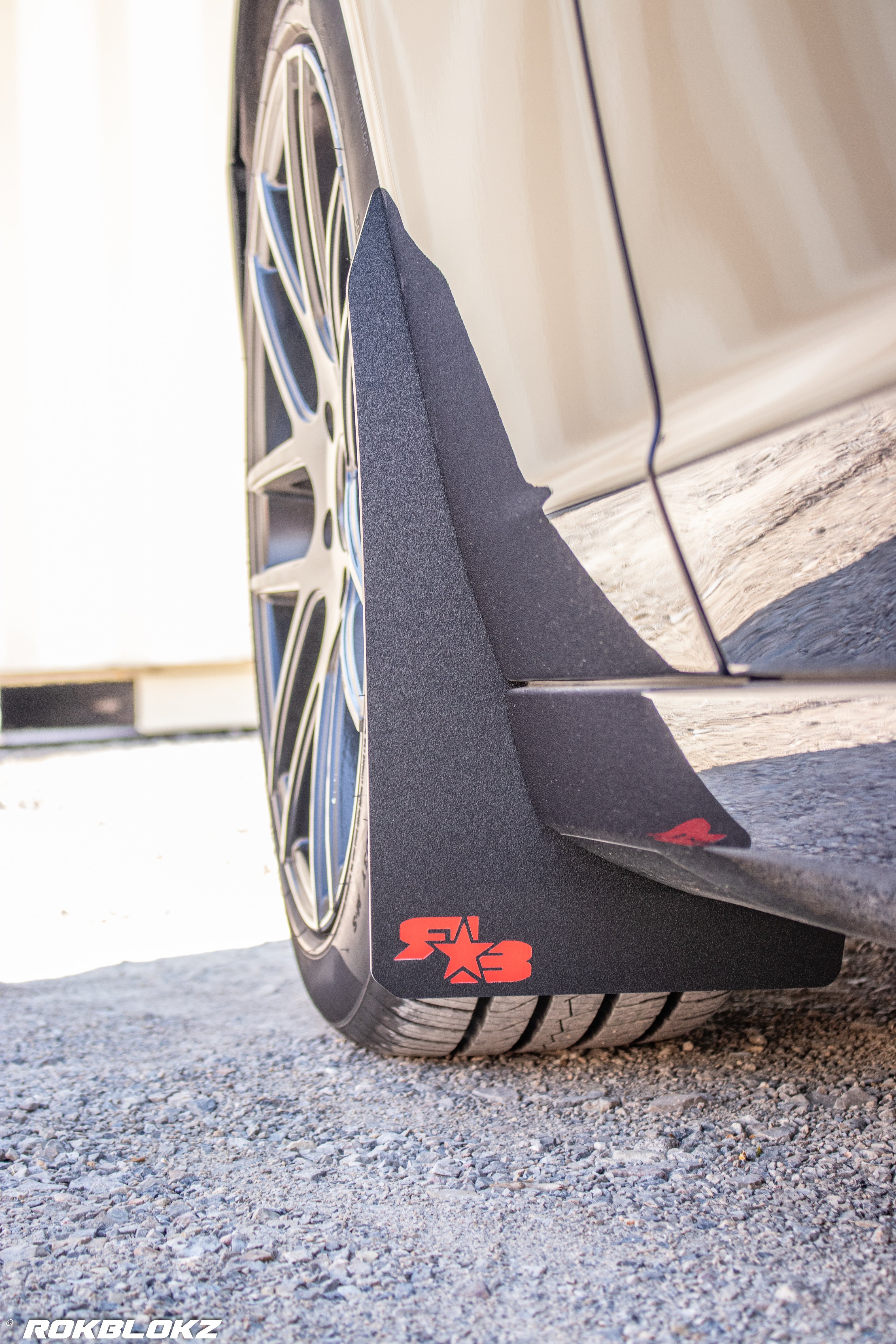 Chevrolet Camaro (5th Gen) 2014-2015 Splash Guards & Rally Mud Flaps