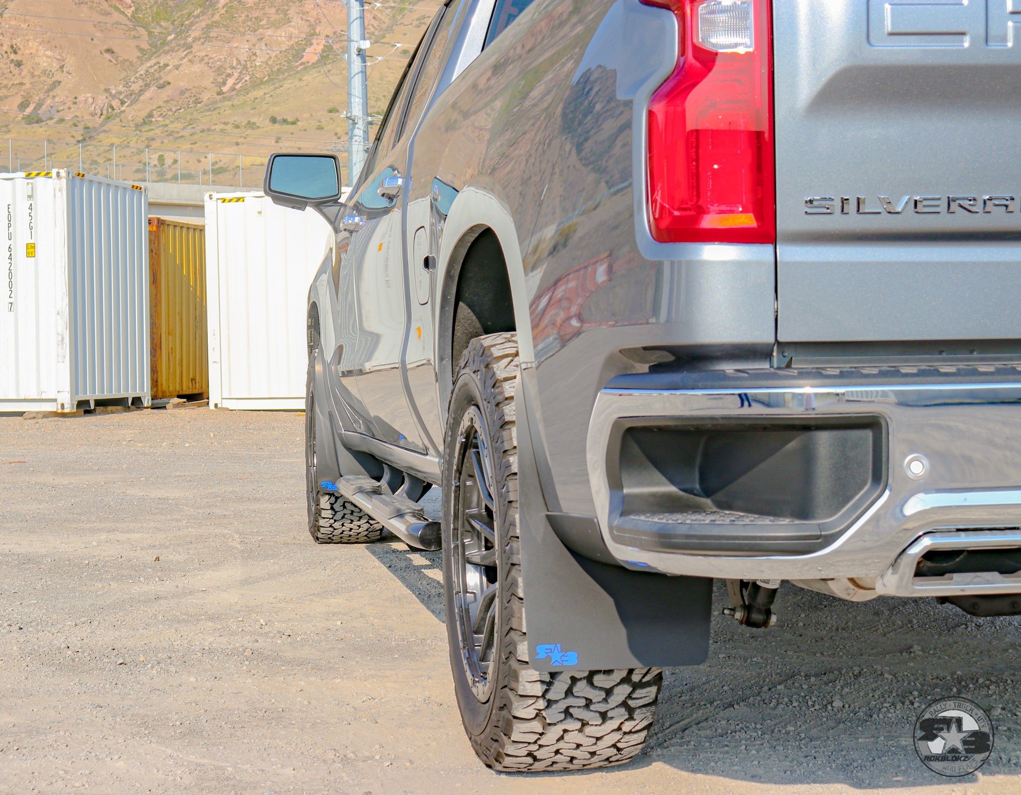 Chevrolet Silverado 1500 2019+ Mud Flaps