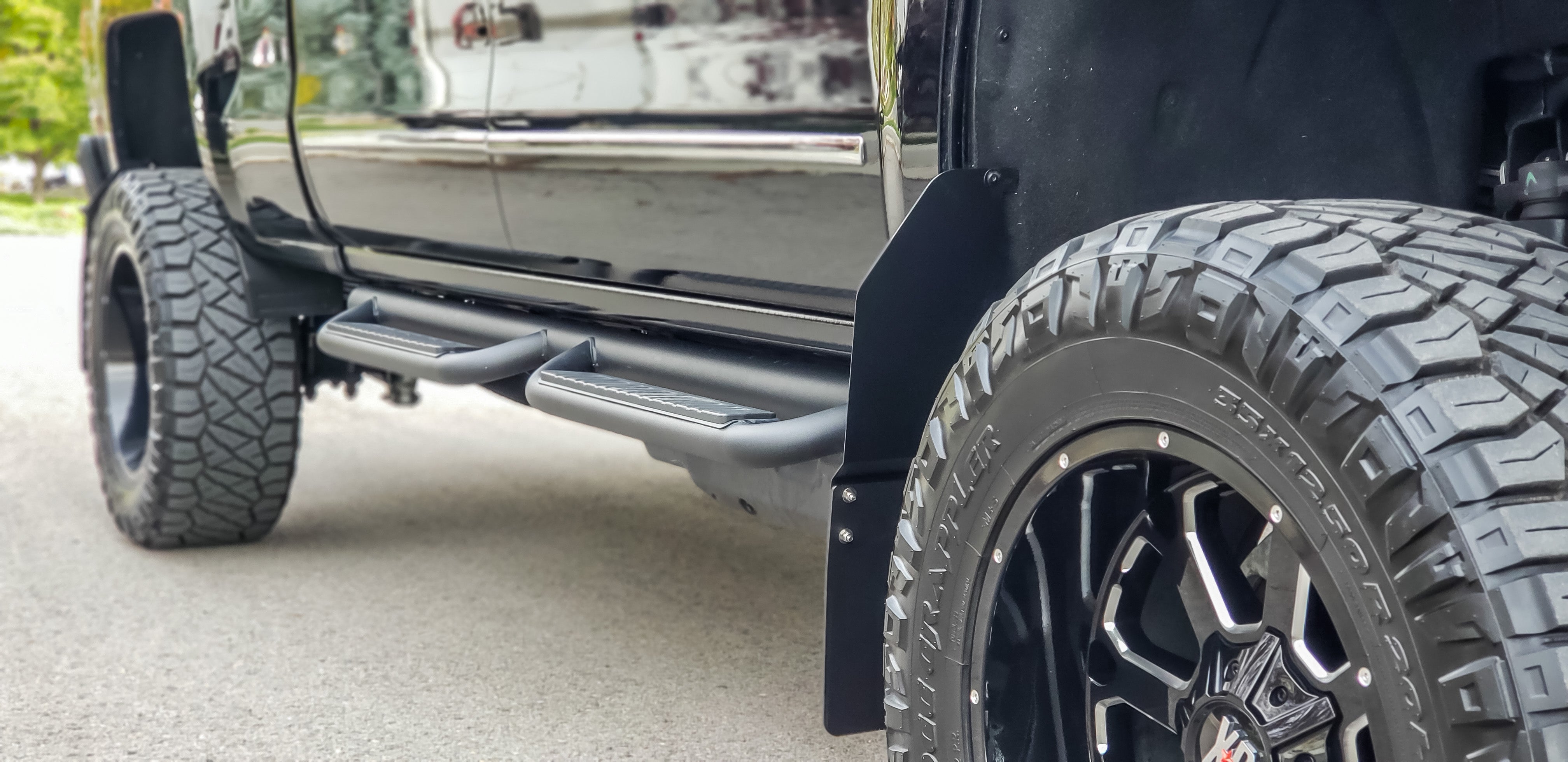 Chevrolet Silverado 1500/2500/3500HD STEP BACK (3rd Gen) 2015-2018 SRW Mud Flaps