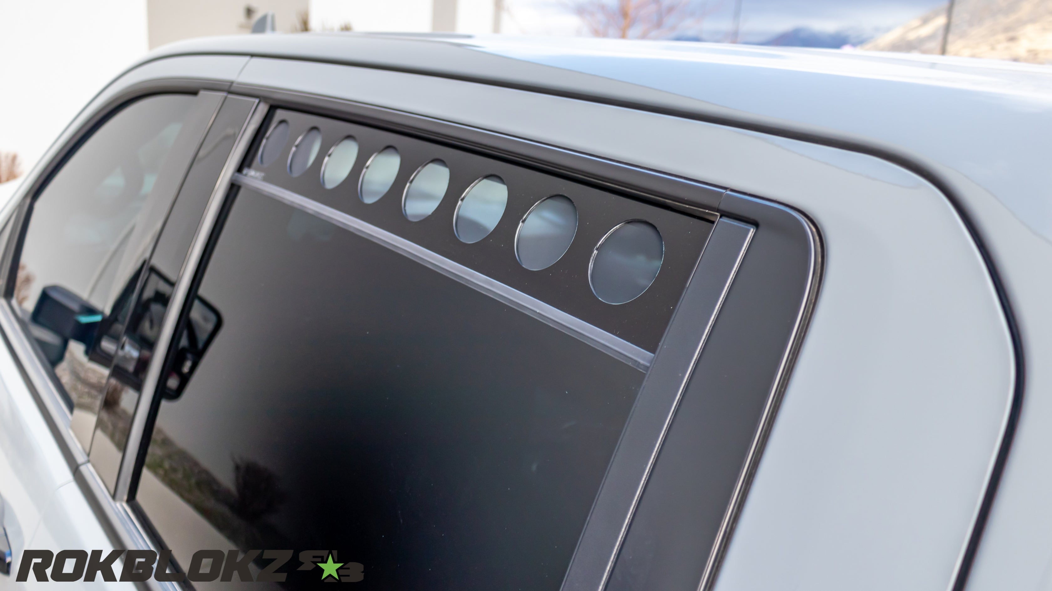 Chevrolet Silverado 2500/3500 HD 2020+ Window Vent
