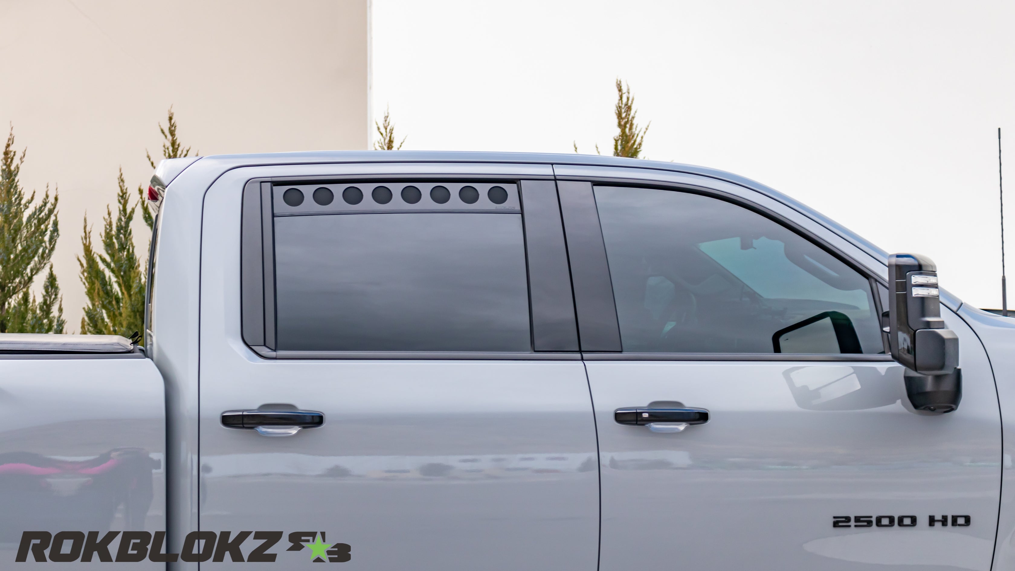 Chevrolet Silverado 2500/3500 HD 2020+ Window Vent