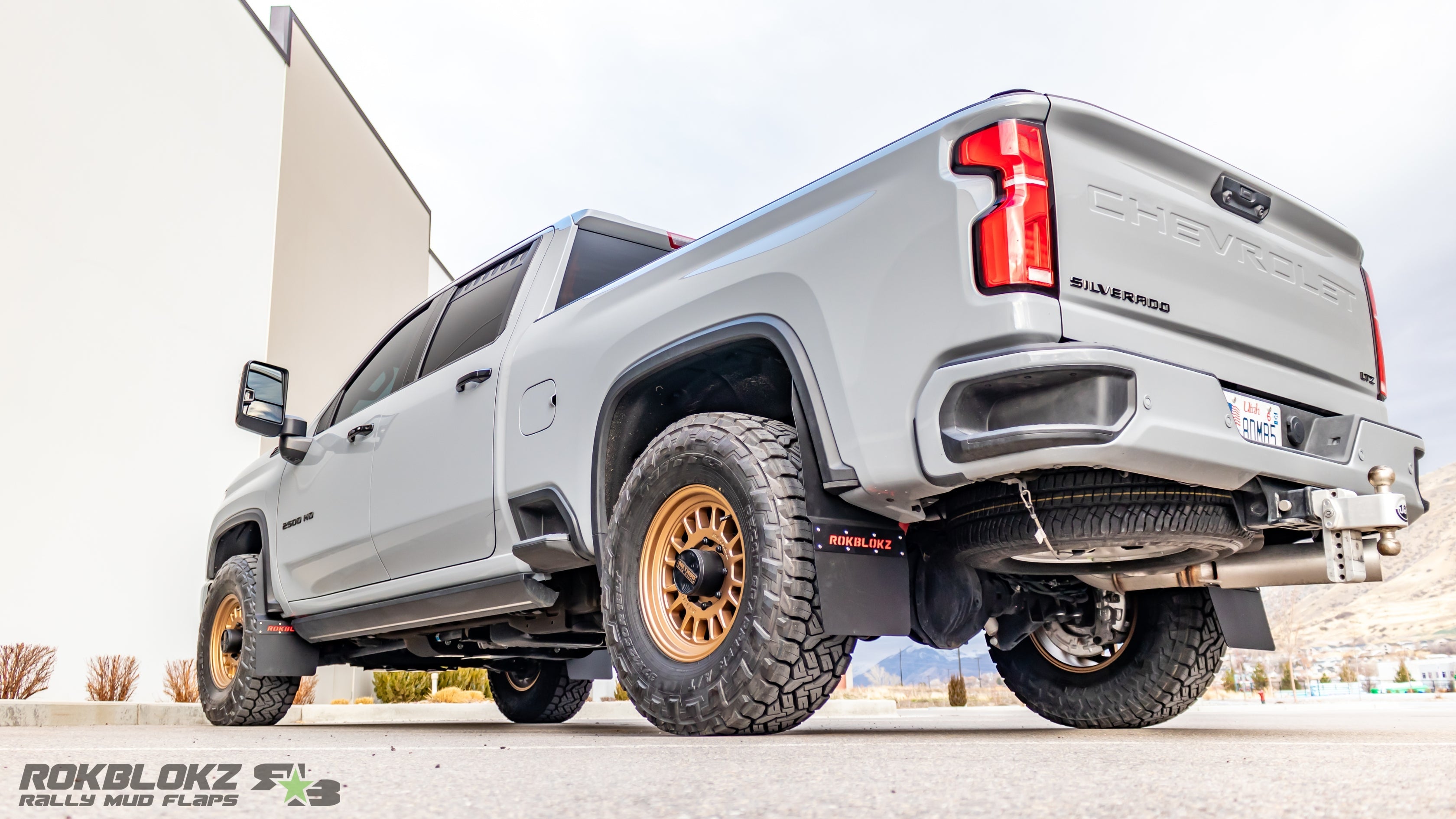 Chevrolet Silverado 2500/3500 (SRW) 2020+ Step-Back Mud Flaps