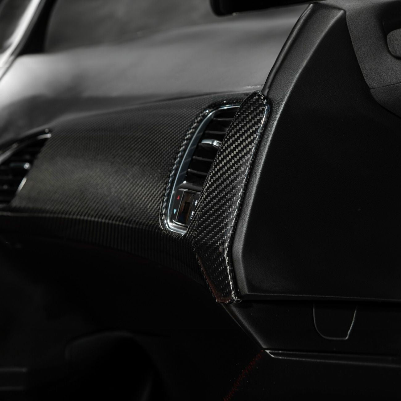 Corvette C7 Dry Carbon Fiber Passenger Side Dash Air Duct Vent Panel Cover