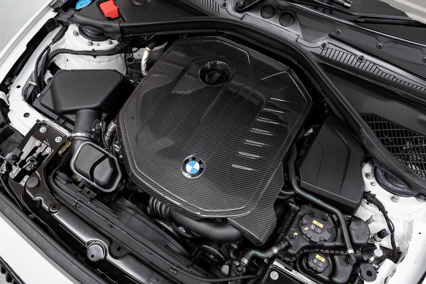 Eventuri BMW B58 Black Carbon Engine Cover-Exterior-Grocery Getter Performance