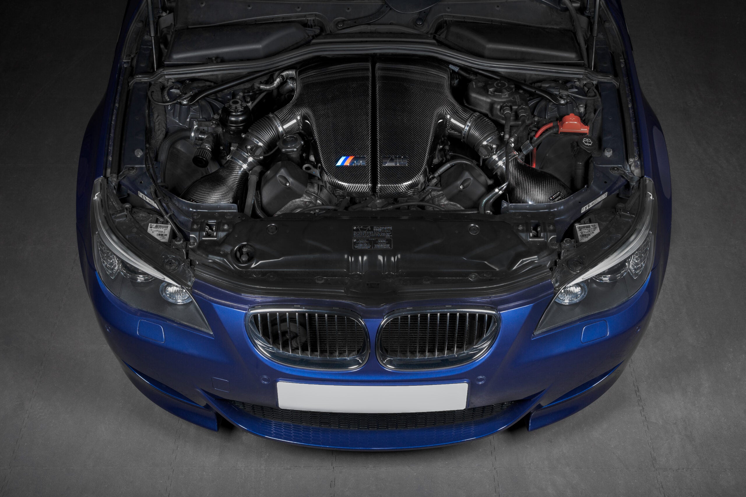 Eventuri BMW E60 M5 / E63 M6 (S85) Black Carbon Inlet Plenum-Performance-Grocery Getter Performance