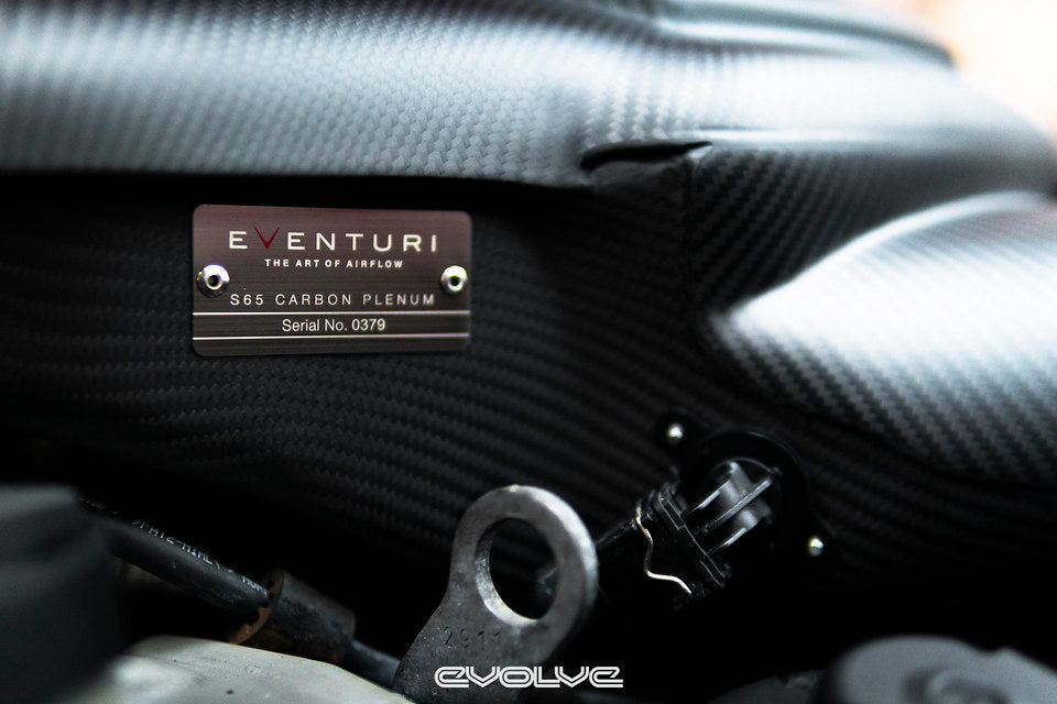 Eventuri BMW E9X M3 (S65) Black Carbon Inlet Plenum - Matte