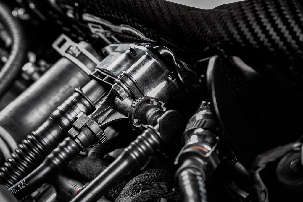 Eventuri Mercedes AMG A35 A250 Black Carbon Turbo Tube-Performance-Grocery Getter Performance