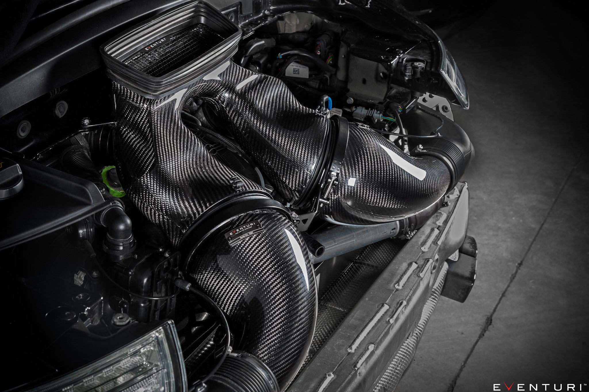 Eventuri Porsche 991 991.2 Turbo / Turbo S Black Carbon Intake System-Performance-Grocery Getter Performance