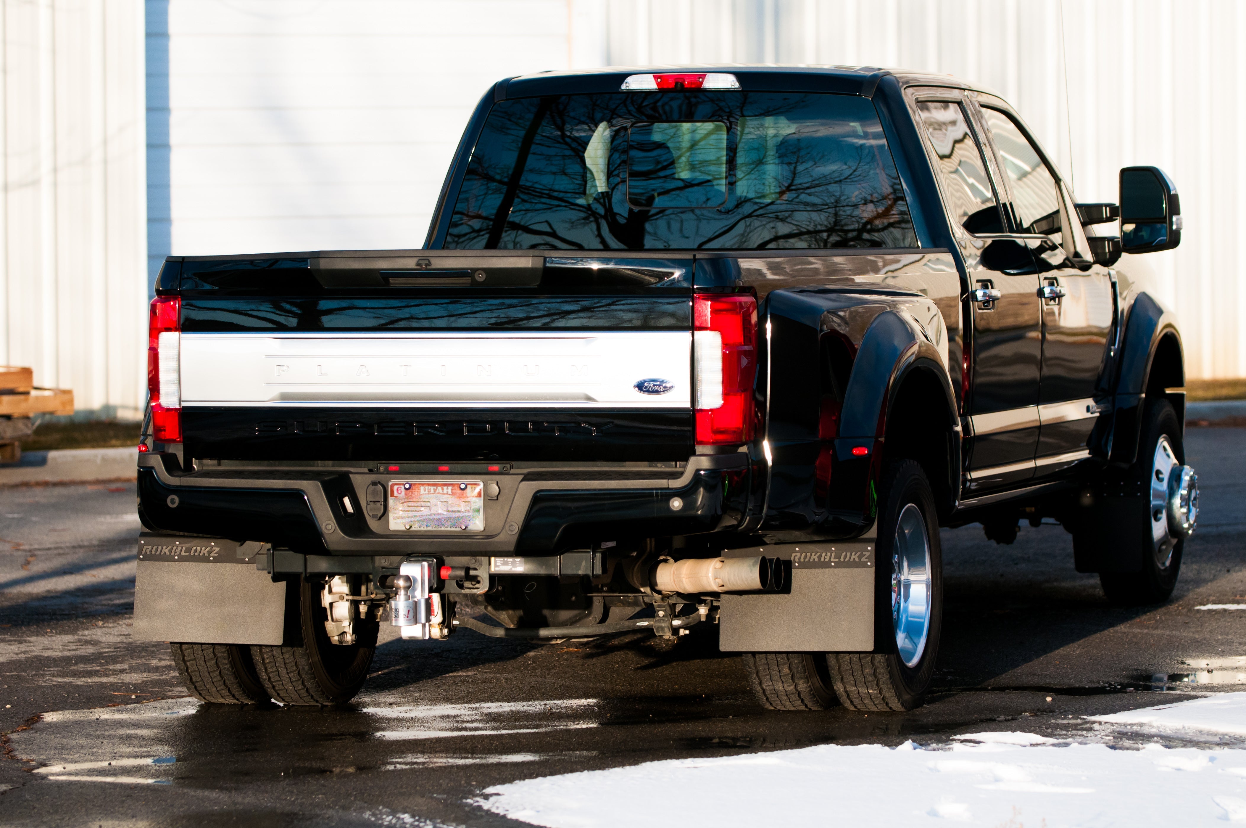 Ford F-350 SUPER DUTY DRW (Dually) STEP BACK 2017+ Mud Flaps