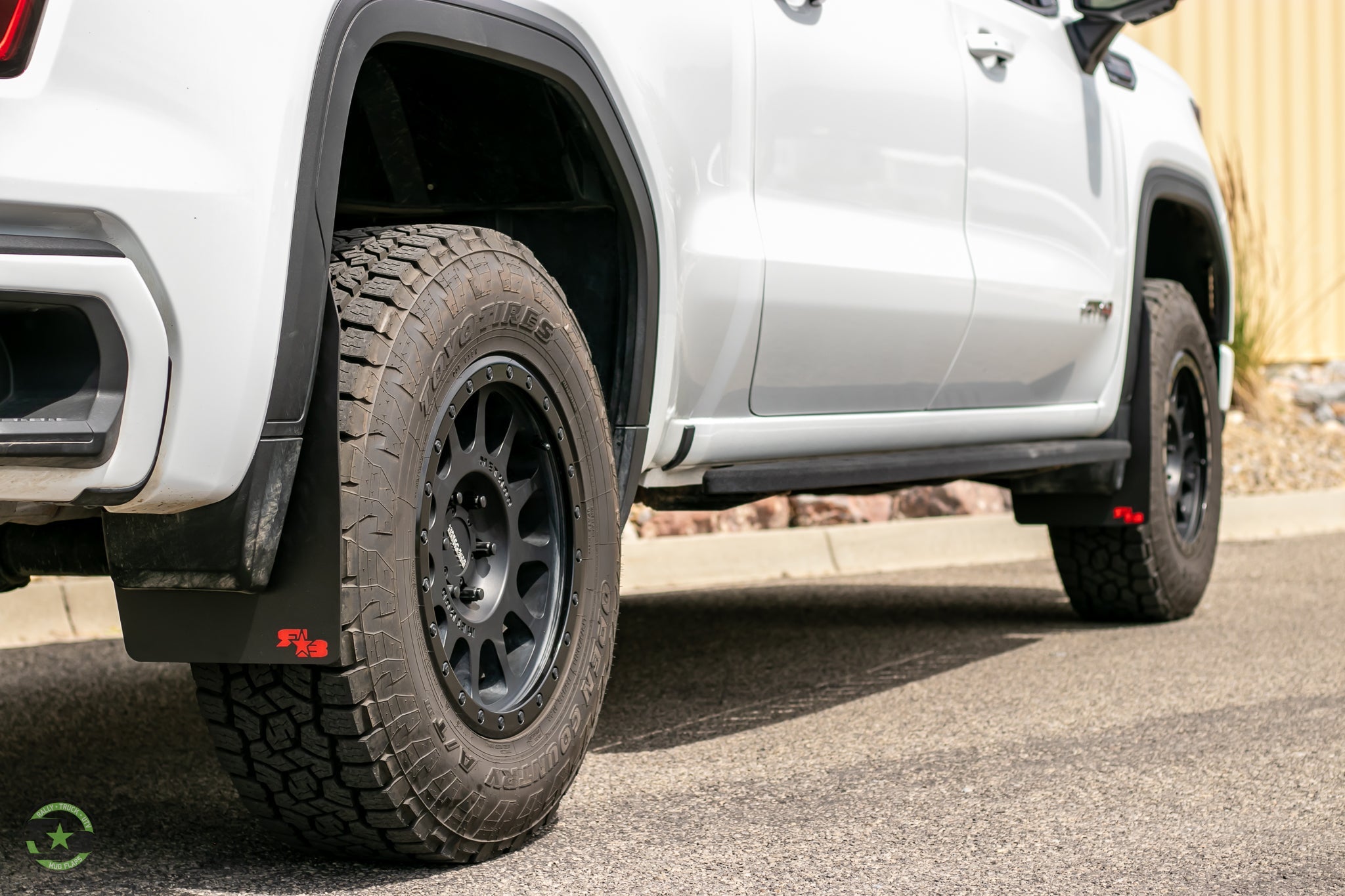 GMC Sierra 1500 2019+ Mud Flaps