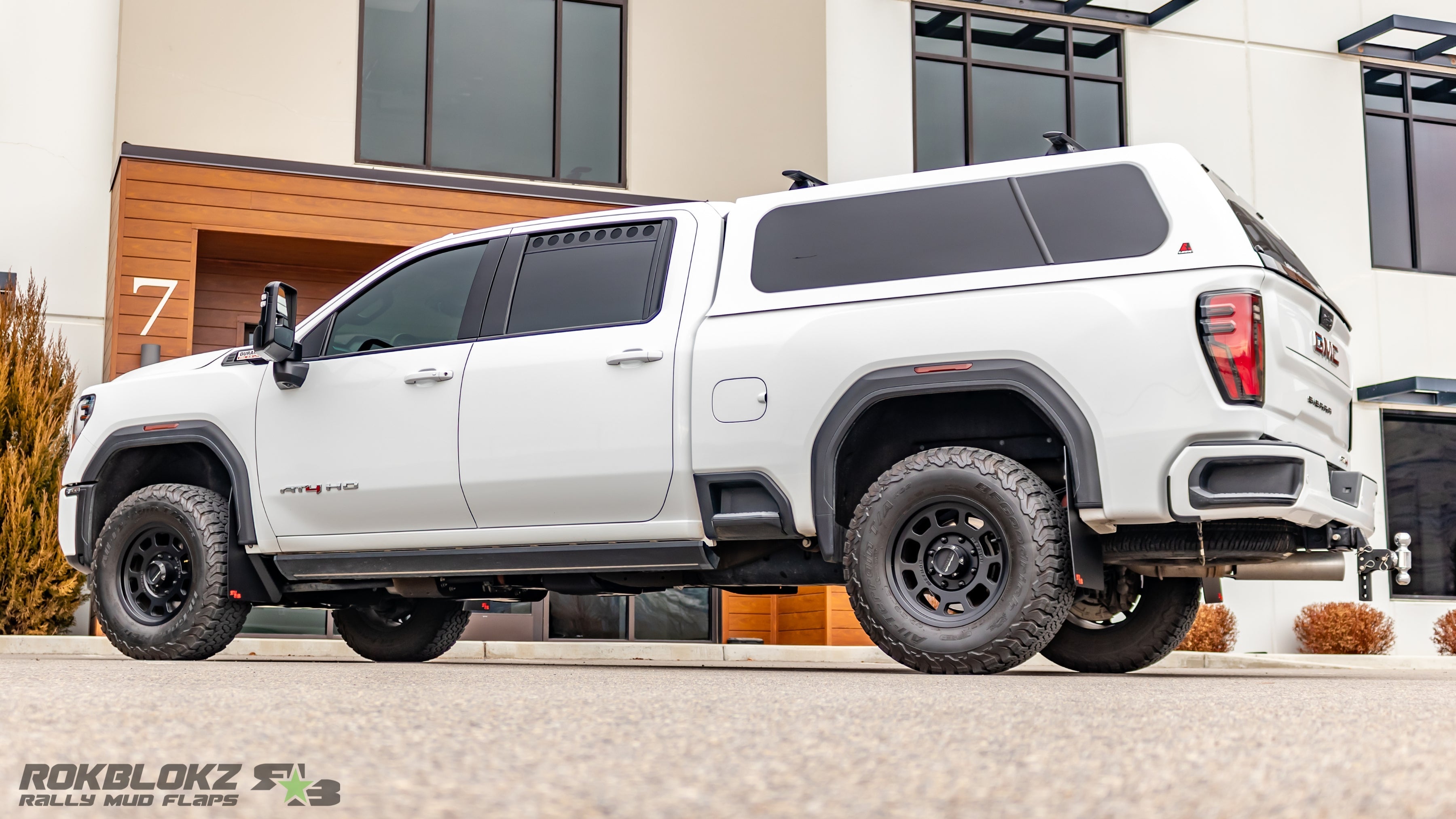 GMC Sierra 2500/3500 2020+ Mud Flaps