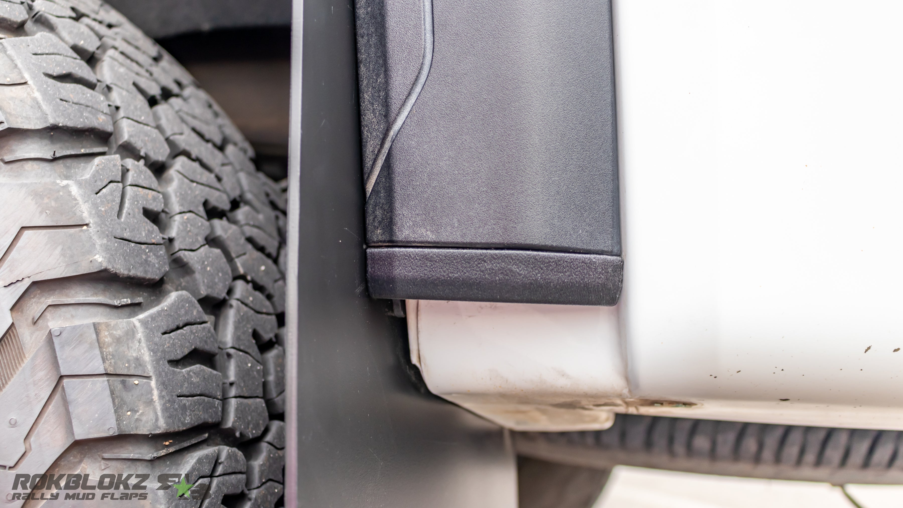 GMC Sierra 2500/3500 2020+ Mud Flaps