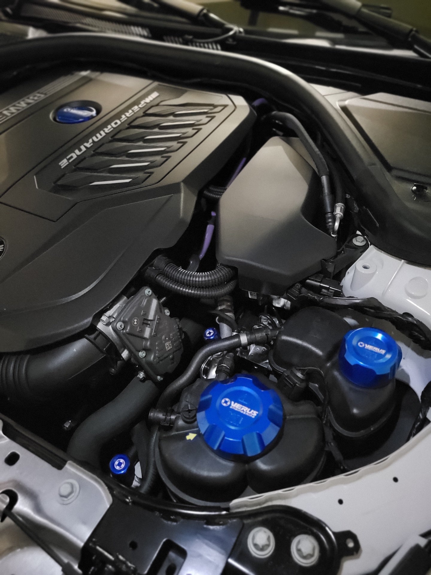 Heat Exchanger Cap - BMW (G-Series, B58 Engine)