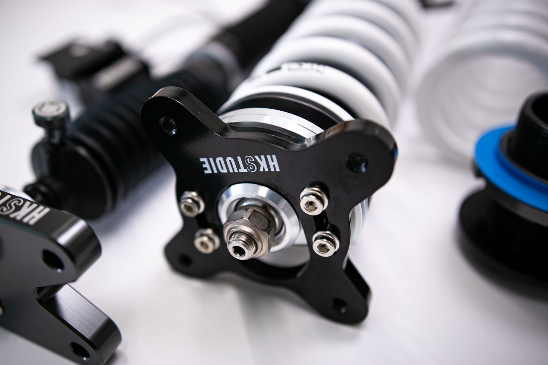 HKSTUDIE SUS with CANCELLER for G80/G82-Grocery Getter Performance