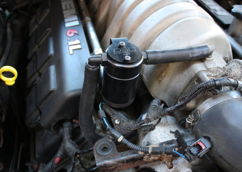 J&L 05-10 Dodge Charger 6.1L Hemi Passenger Side Oil Separator 3.0 - Black Anodized-Oil Separators-Grocery Getter Performance