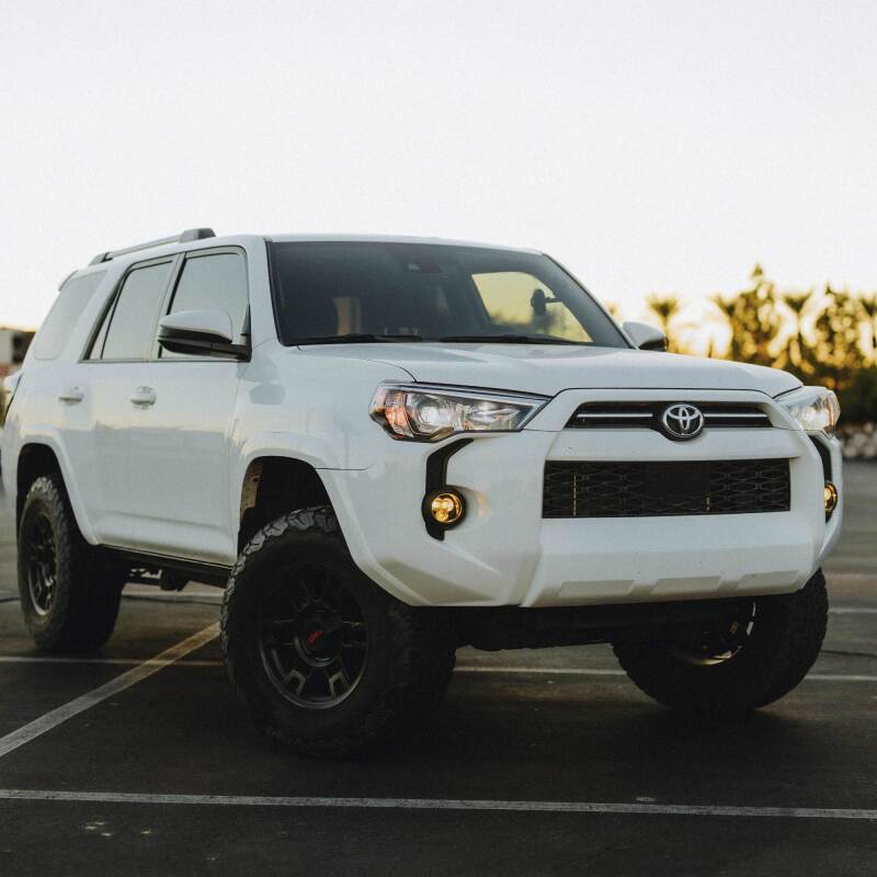 KC HiLiTES FLEX ERA 3 Dual Mode SAE Fog Lights - 2-Light Master Kit for Toyota Tacoma/4Runner/Tundra-Light Bars & Cubes-Grocery Getter Performance