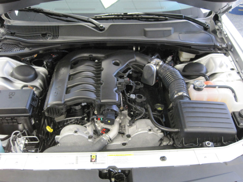 K&N 04-10 Chrysler 300/300C / 06-09 Dodge Charger / 05-08 Magnum / 08-10 Challenger Drop In Air Filt-Air Filters - Drop In-Grocery Getter Performance