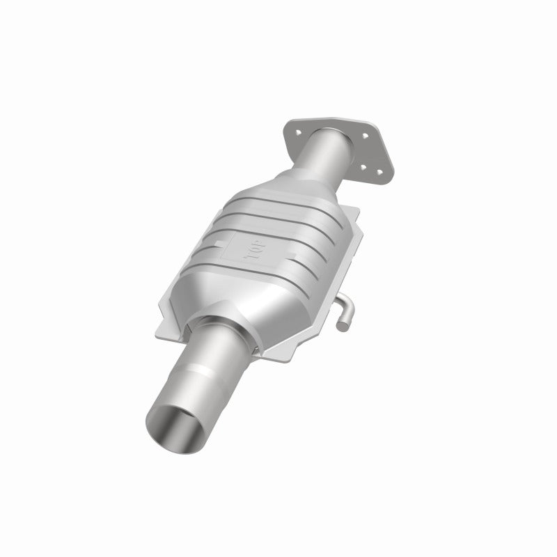 MagnaFlow Conv GM 23456 23X6.5X4 2.25/2.25-Catalytic Converter Direct Fit-Grocery Getter Performance