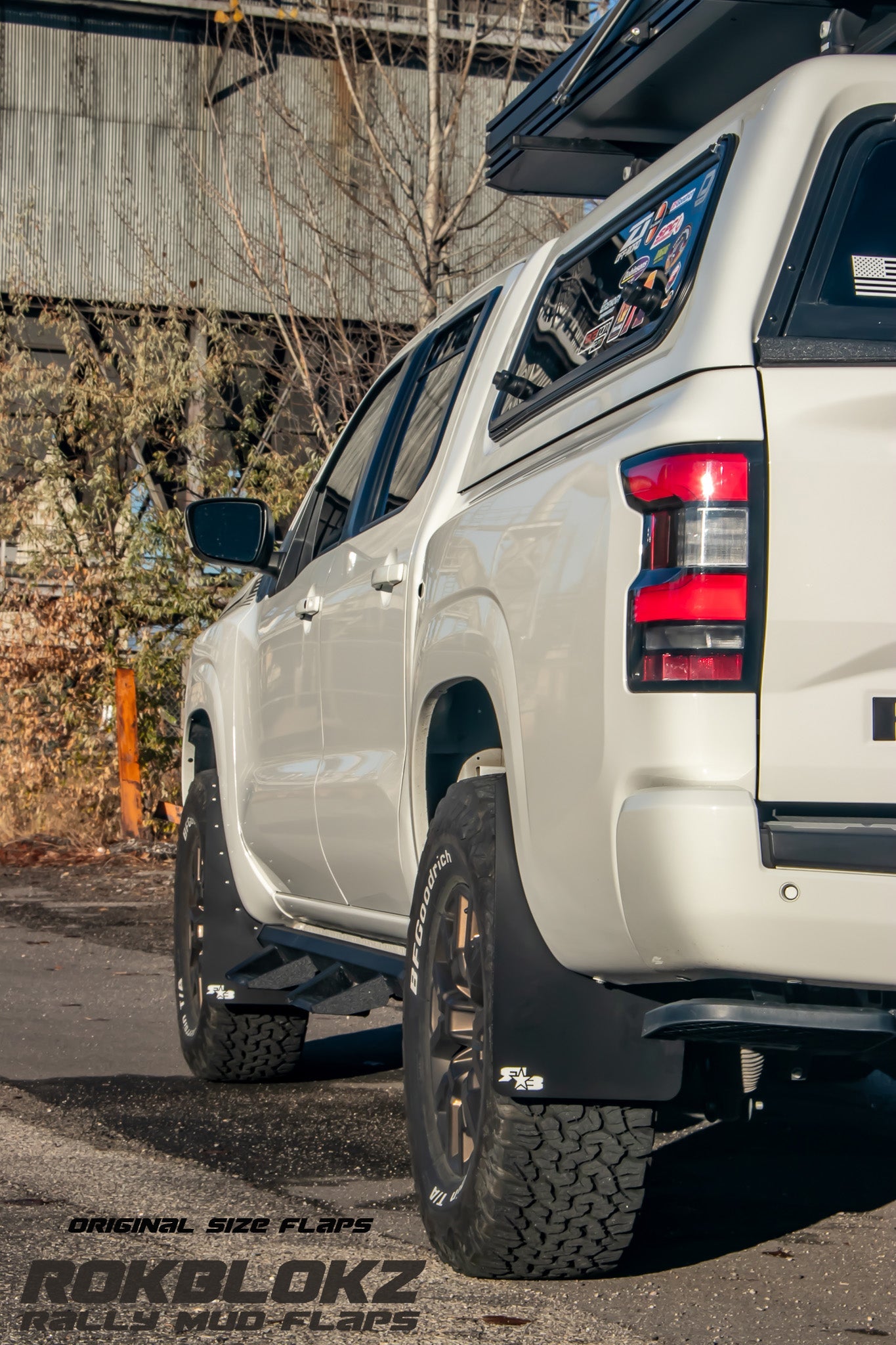 Nissan Frontier SV 2022+ Mud Flaps