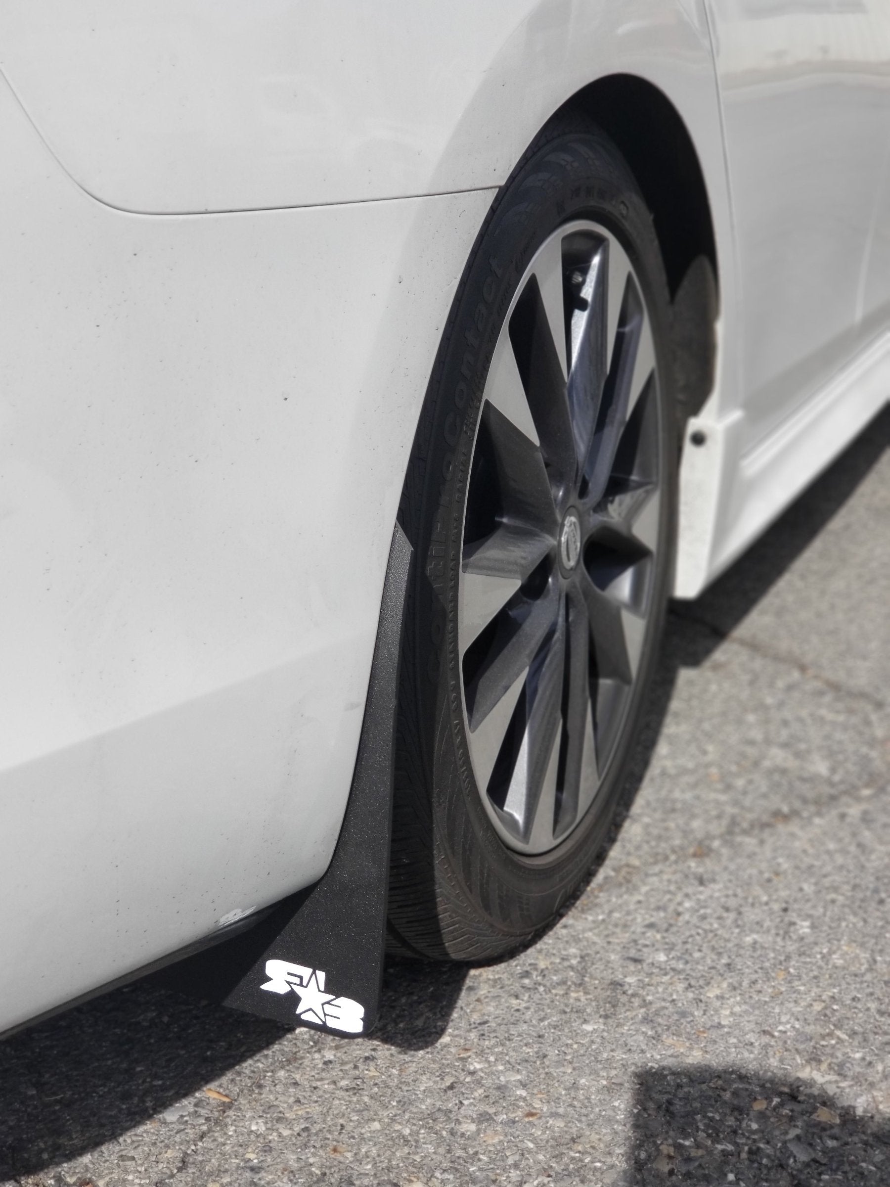Nissan Sentra 2013-2019 Rally Mud Flaps