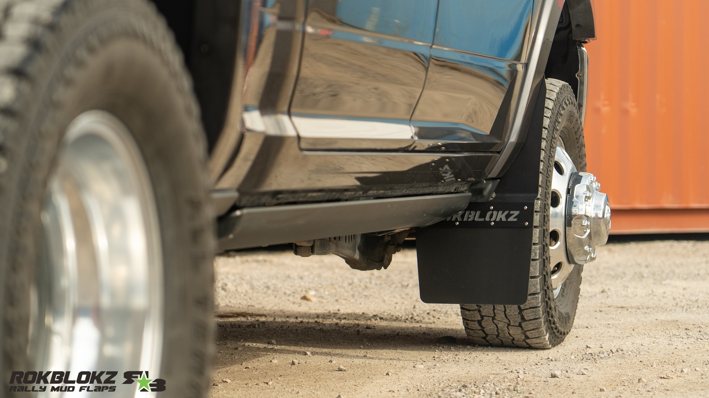 RAM 3500 DUALLY (5th Gen) 2019+ Step Back Mud Flaps