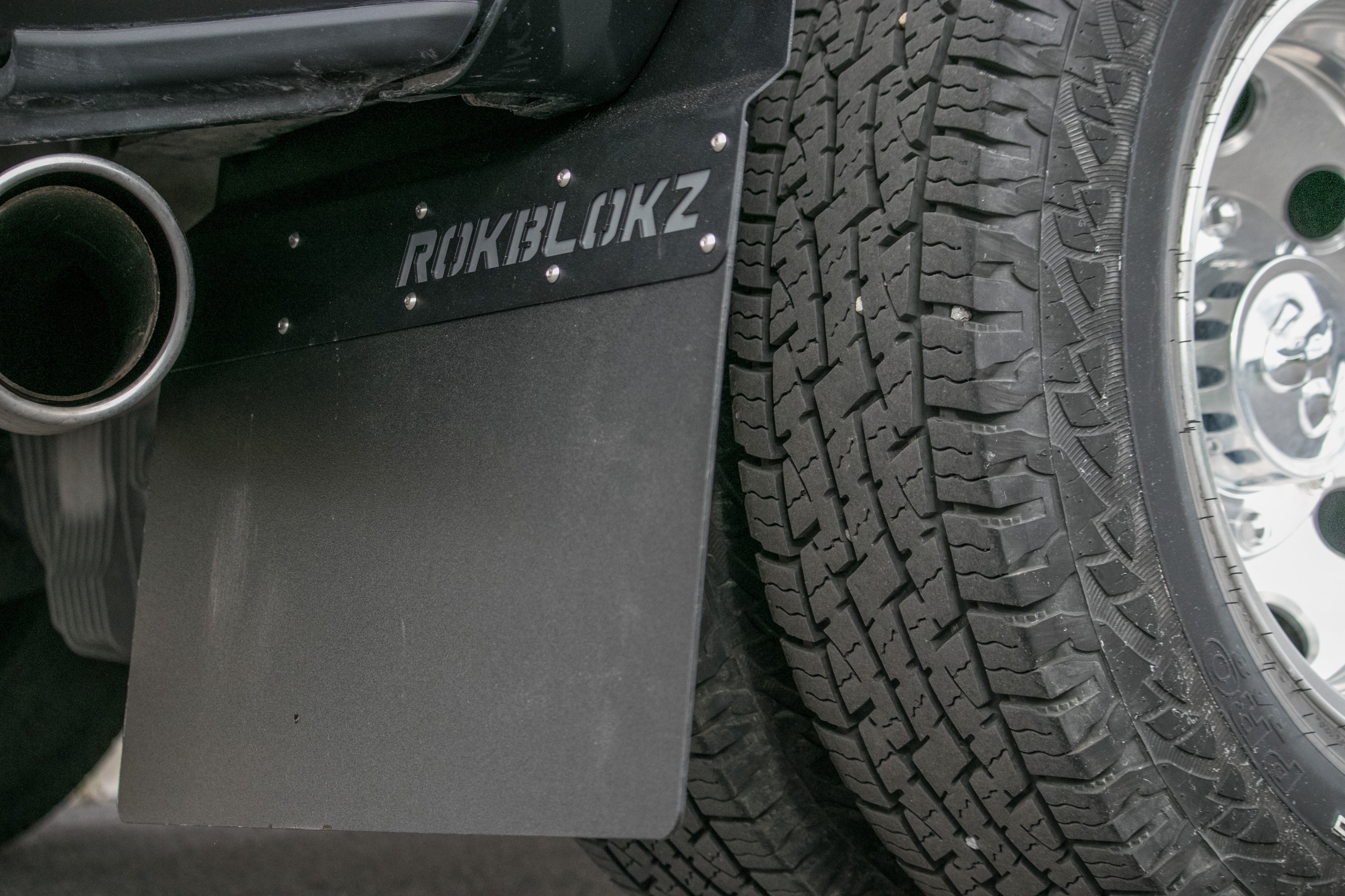 RAM 3500 Heavy Duty DRW (Dually) Step Back '10-'18 Mud Flaps