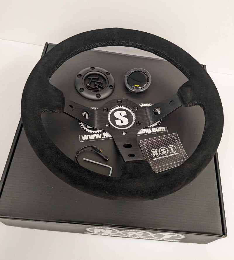 Classic Alcantara Steering Wheel