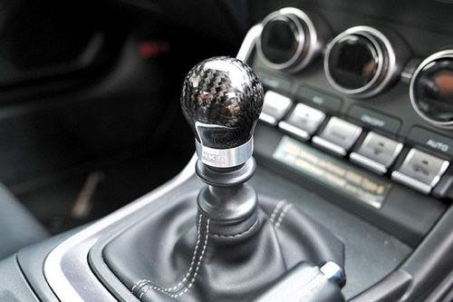 CARBON SHIFT KNOB GR COROLLA