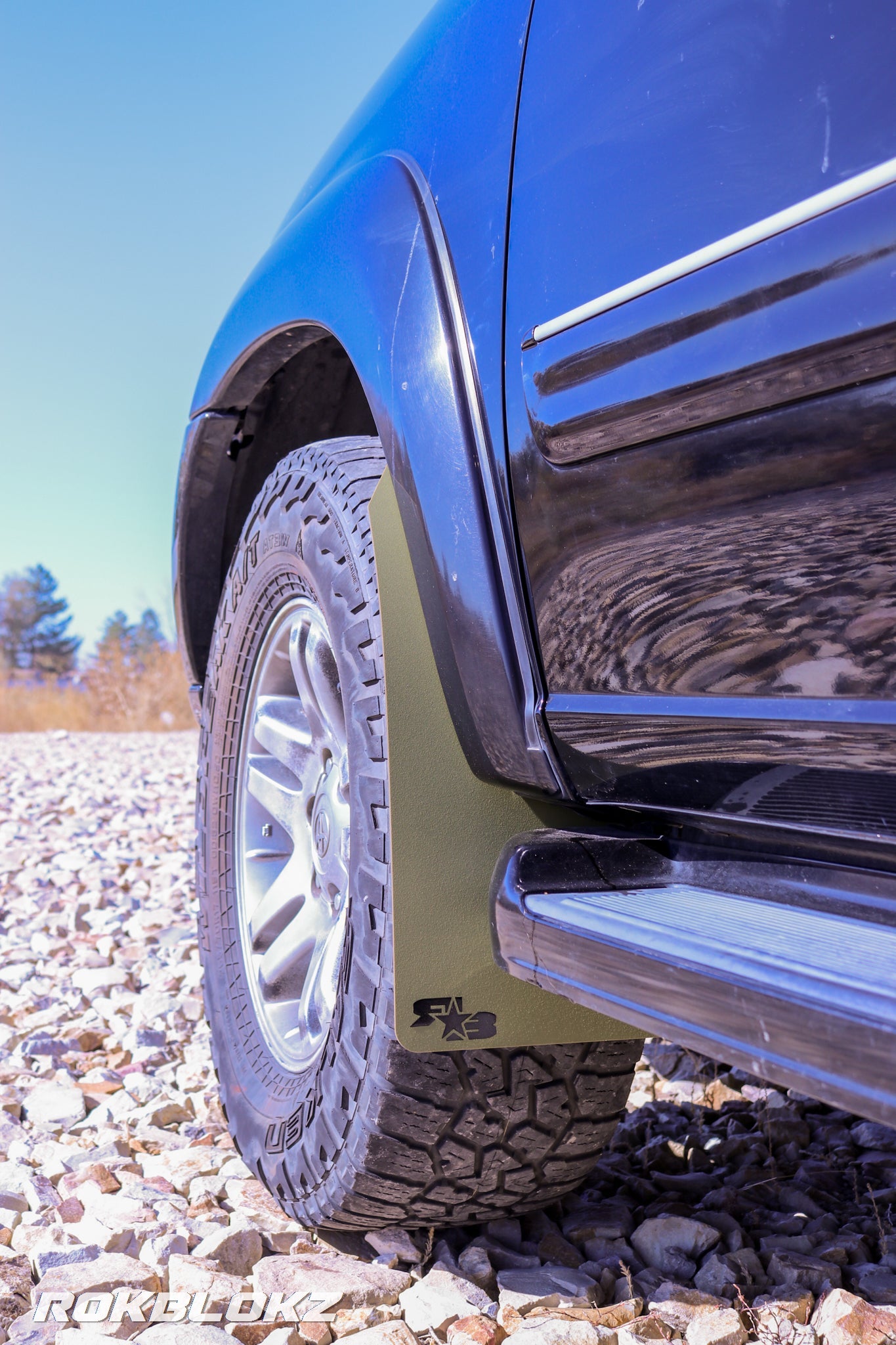 Toyota Sequoia 2001–2007 (1st Gen) Mud Flaps