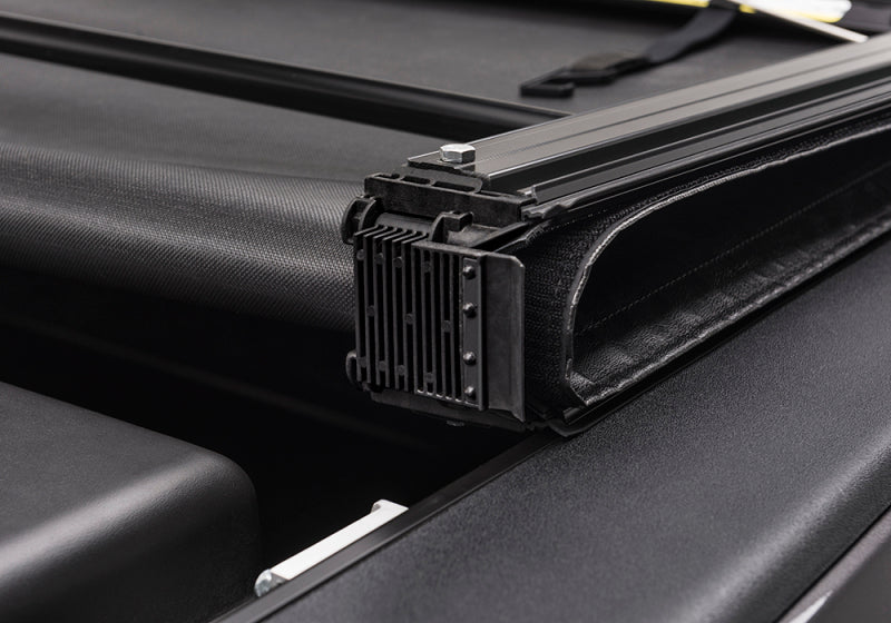 Truxedo 07-20 Toyota Tundra 5ft 6in Deuce Bed Cover-Bed Covers - Folding-Grocery Getter Performance