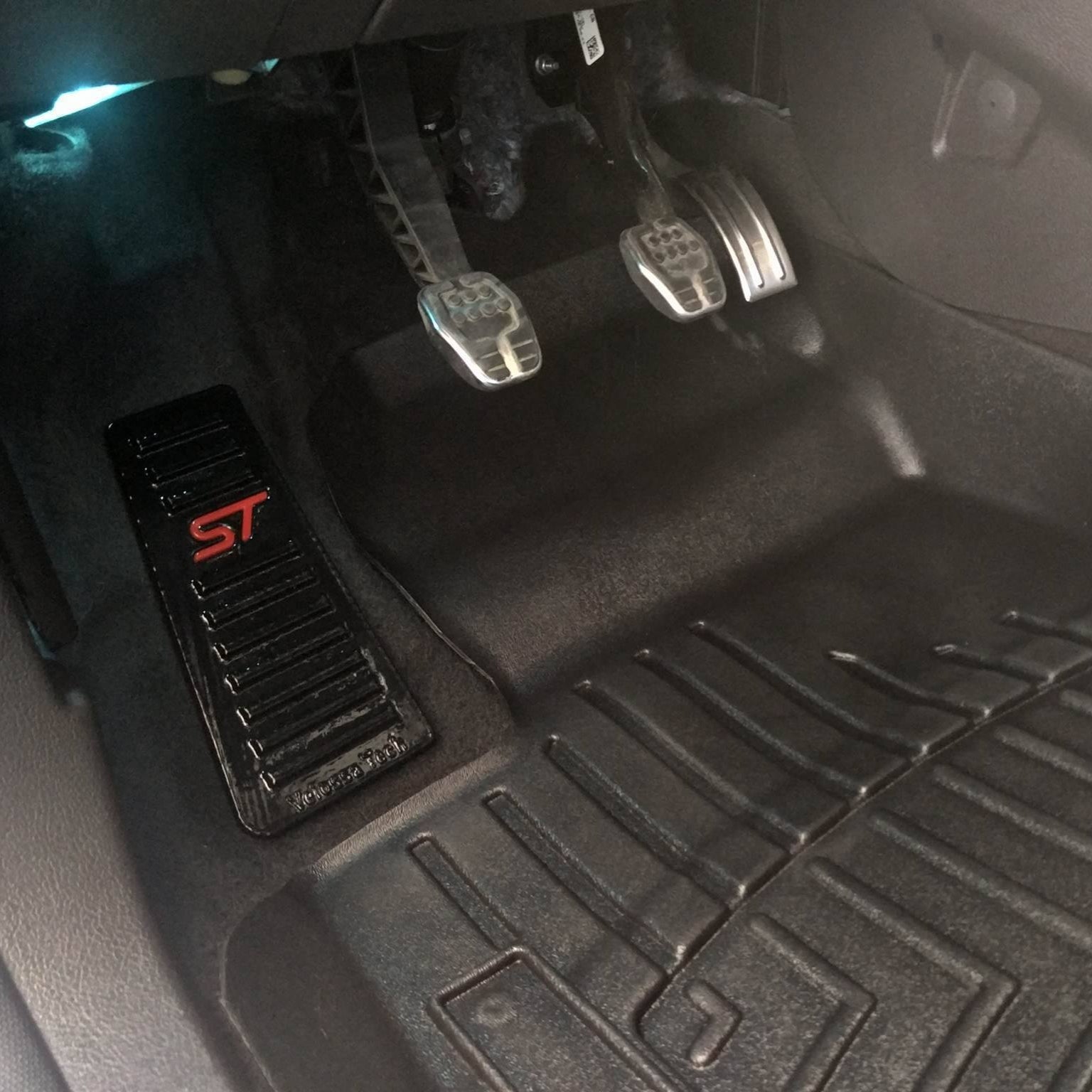 2013-2019 Ford Focus ST/Ford Fiesta ST Dead Pedal