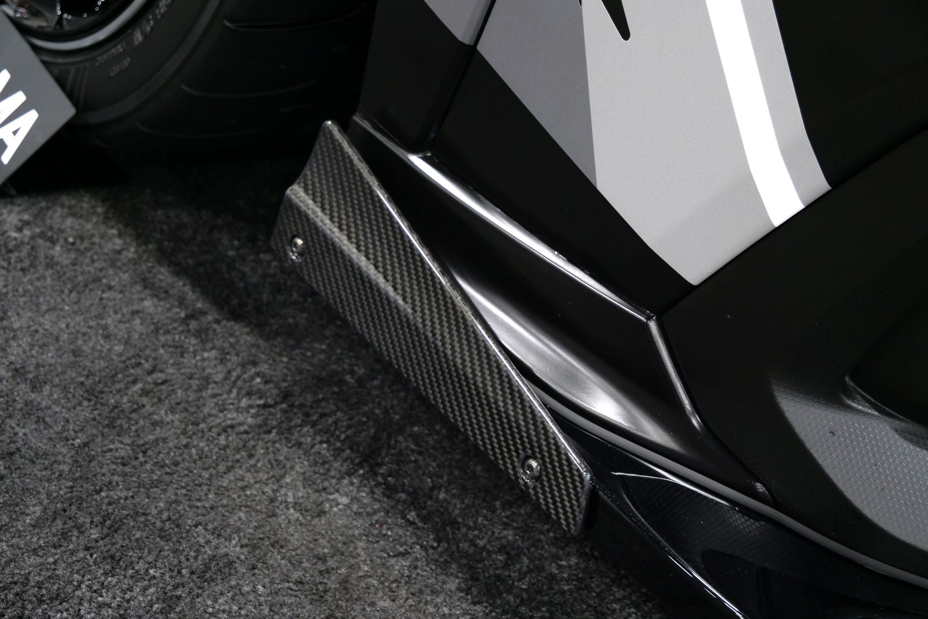 HKS BODY KIT TYPE-S VBH F-Spoiler